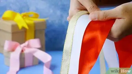 Imagem intitulada Keep Ribbon from Fraying Step 14