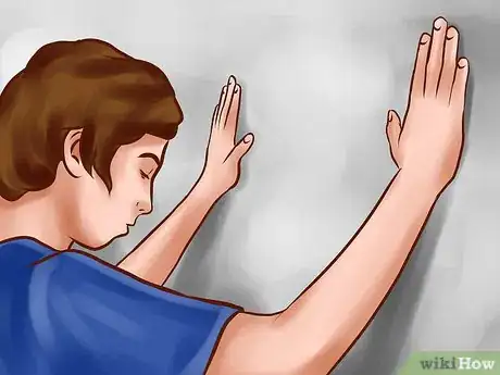 Imagem intitulada Avoid Being Shot Step 19