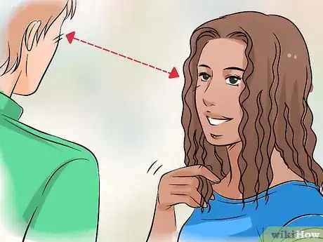 Imagem intitulada Seduce a Man Step 3