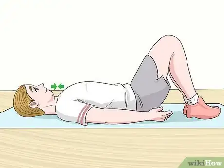 Imagem intitulada Fix Rounded Shoulders Step 5