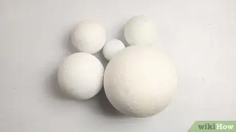 Imagem intitulada Make a Solar System Model Step 3