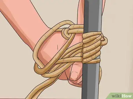 Imagem intitulada Tie Yourself up With Rope Step 4