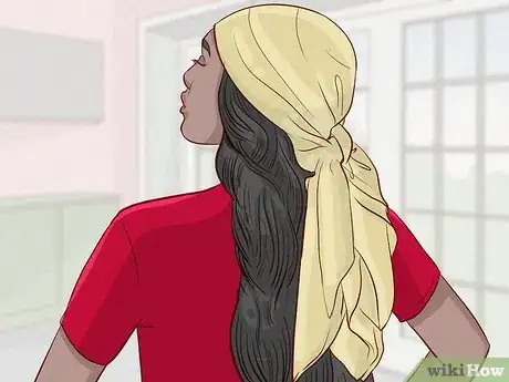 Imagem intitulada Keep Hair From Getting Greasy Step 12