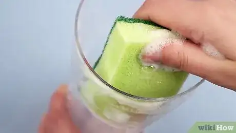 Imagem intitulada Make Ice Step 16
