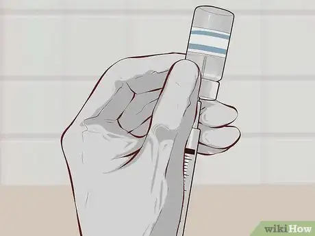 Imagem intitulada Fill a Syringe Step 14