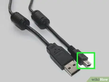 Imagem intitulada Charge a PS3 Controller Step 4