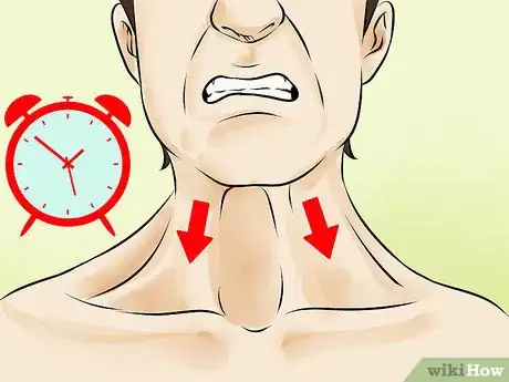 Imagem intitulada Lessen a Double Chin Step 9