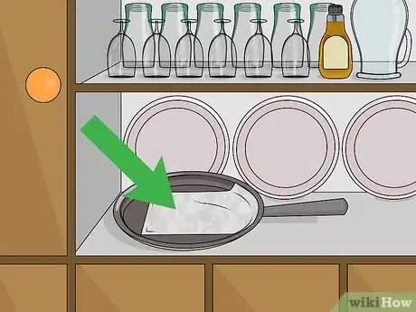 Imagem intitulada Clean Rust Off Cast Iron Step 13