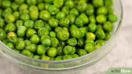 Imagem intitulada Cook Peas Step 8
