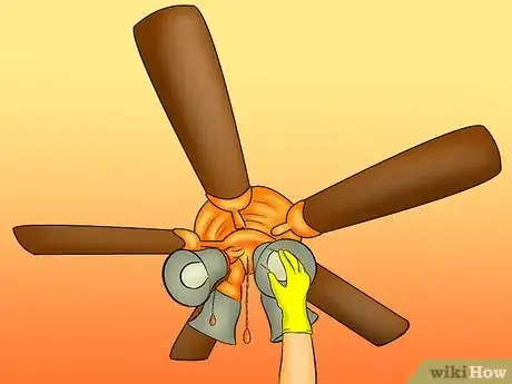 Imagem intitulada Take Down or Remove a Ceiling Fan Step 2