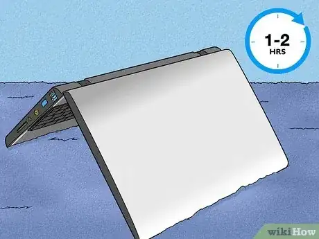 Imagem intitulada Dry Out a Keyboard Step 10