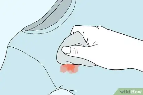 Imagem intitulada Remove Beetroot Stains Step 1