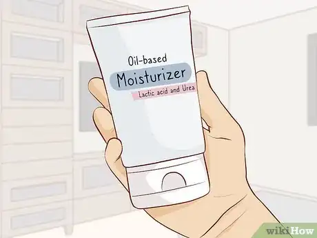 Imagem intitulada Apply Moisturizer Step 2