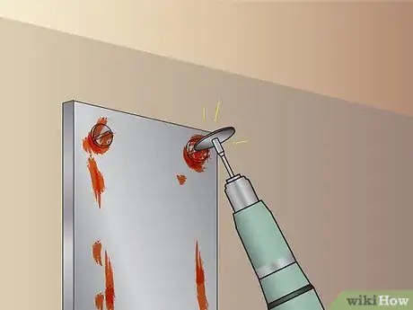 Imagem intitulada Remove Rusted Screws Step 17