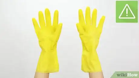 Imagem intitulada Keep Your Fingernails Clean Step 2