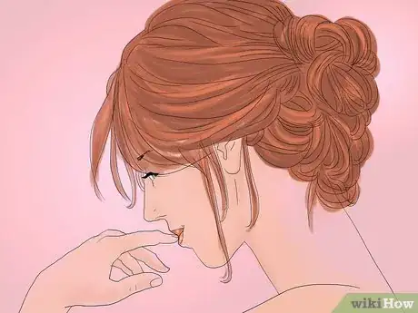 Imagem intitulada Perform a Striptease Step 4