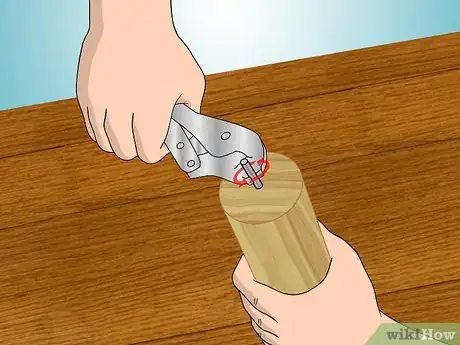 Imagem intitulada Attach Table Legs Step 11