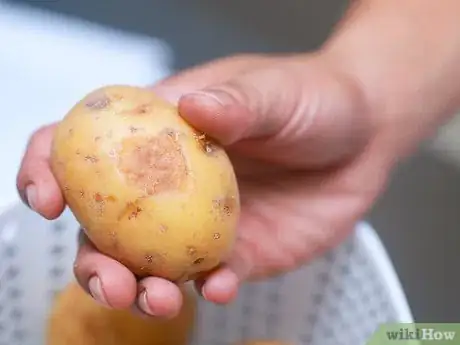 Imagem intitulada Store Potatoes Step 4