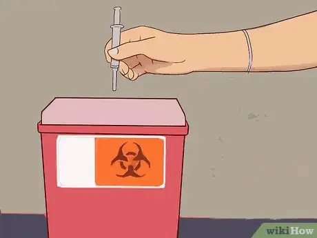 Imagem intitulada Give a B12 Injection Step 14