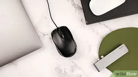 Imagem intitulada Use a Computer Mouse Step 1